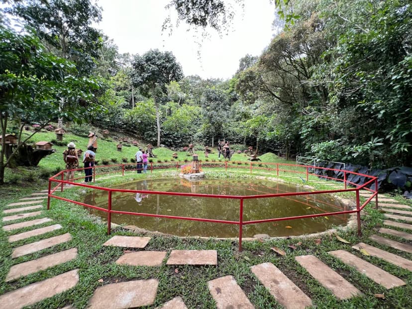 Pueblo Zumbador - Lago